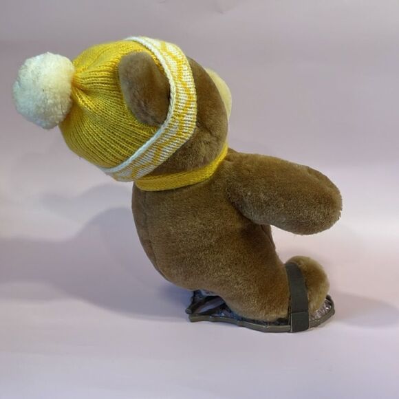 1988 Dakin Hand Crafted Snow Time Bear Plush - Snowshoes - Good Housekeeping EUC - Picture 4 of 11